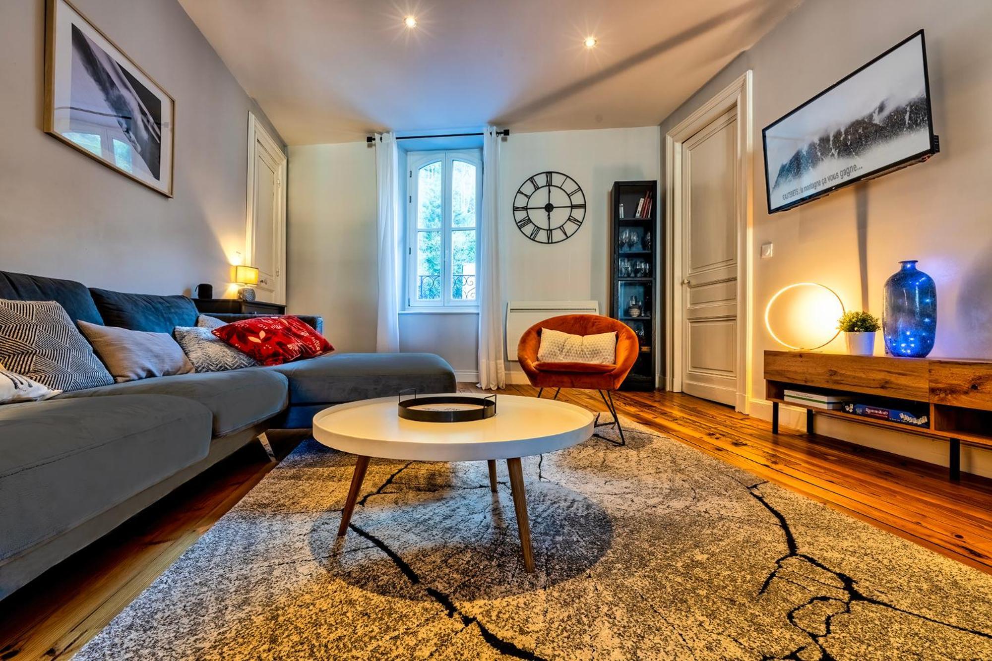 Apartamento Au Dessus Des Toits Cauterets Exterior foto